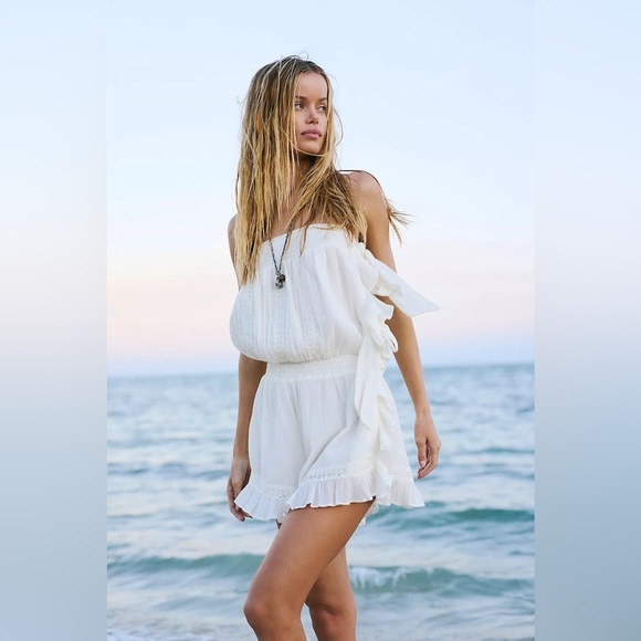 Free People Pants - New Free People Feelin' Fancy Romper size XS